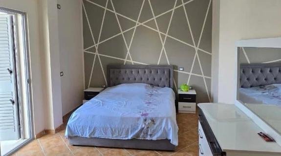 Shitet Apartament 2+1 në Golem