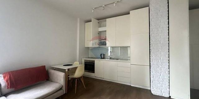 Apartament me qera tek Komuna e Parisit