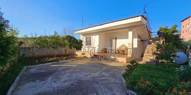 Shtepi private nje kat zona Babrru 